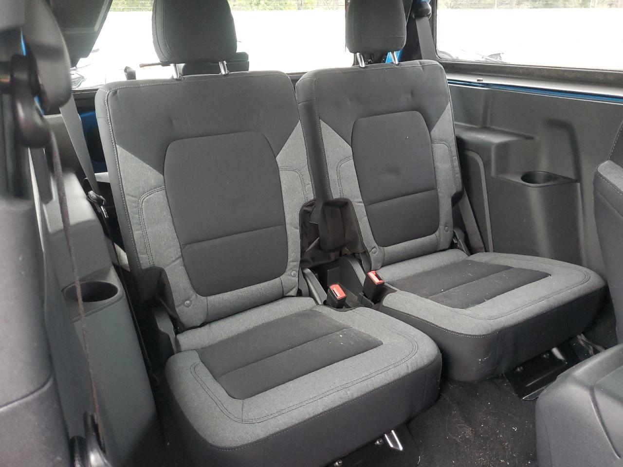 2021 Ford Bronco Base VIN: 1FMDE5AH3MLA81368 Lot: 83810585