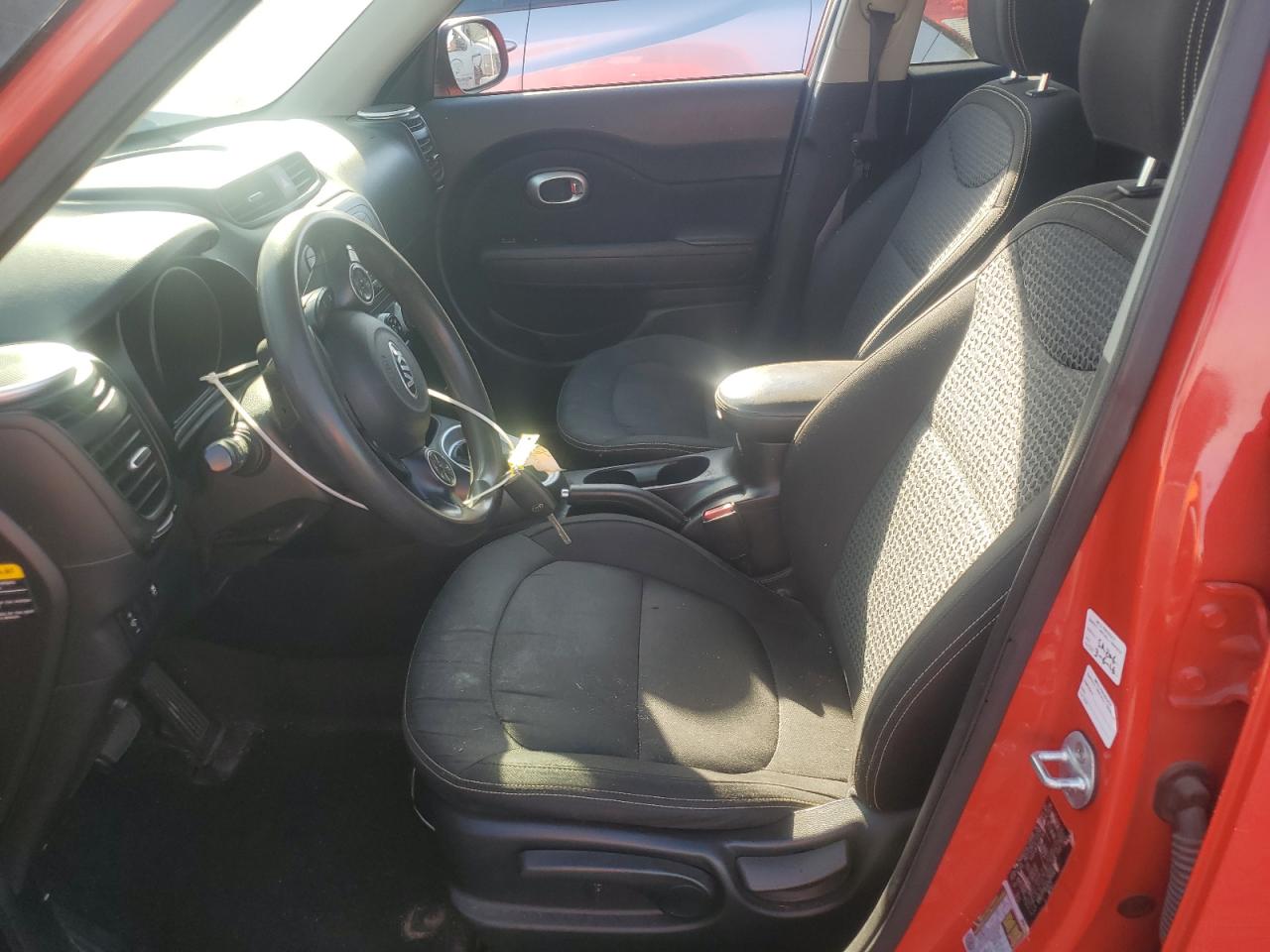 2016 Kia Soul + VIN: KNDJP3A50G7819281 Lot: 80913375