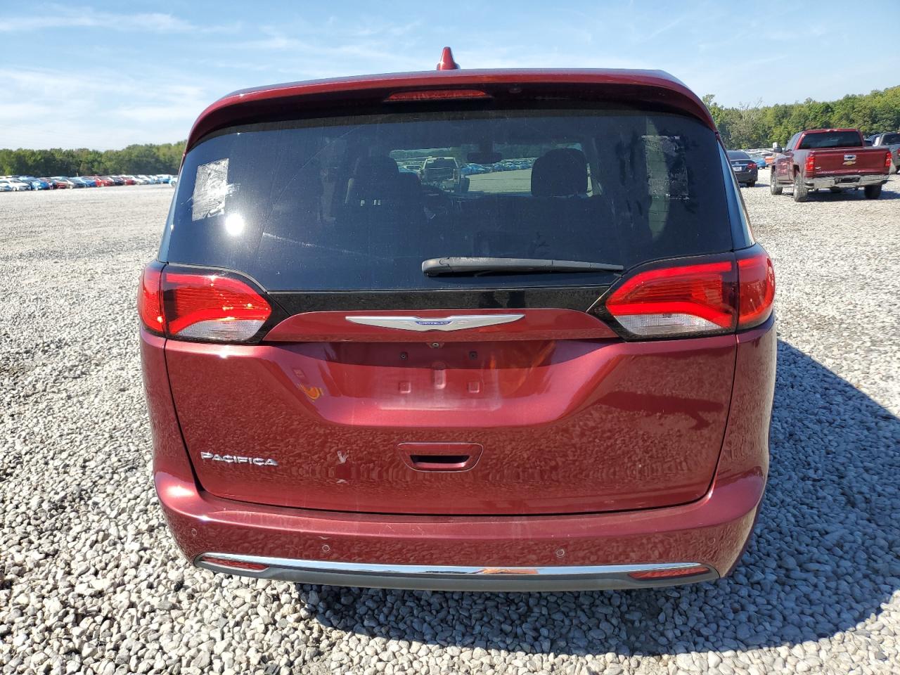 2020 Chrysler Pacifica Touring VIN: 2C4RC1FG7LR134992 Lot: 84761535