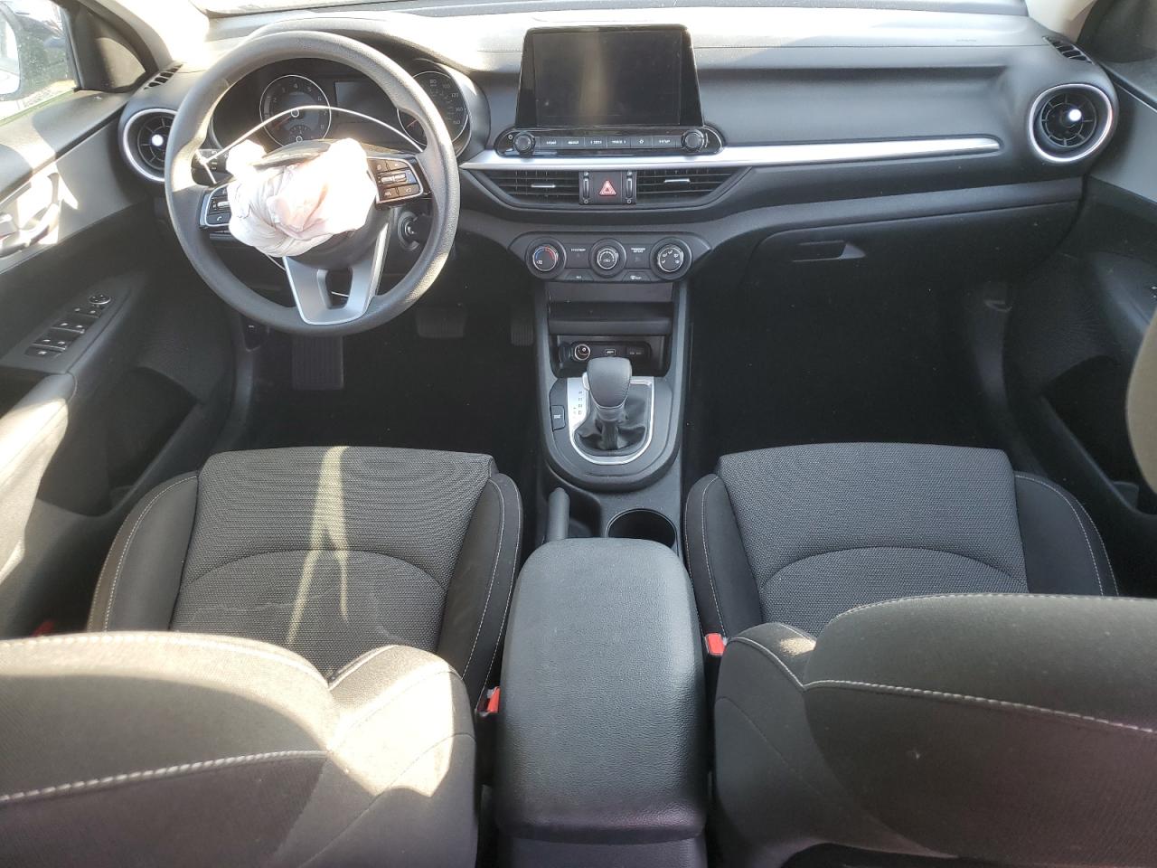 2023 Kia Forte Lx VIN: 3KPF24AD5PE548770 Lot: 84426235