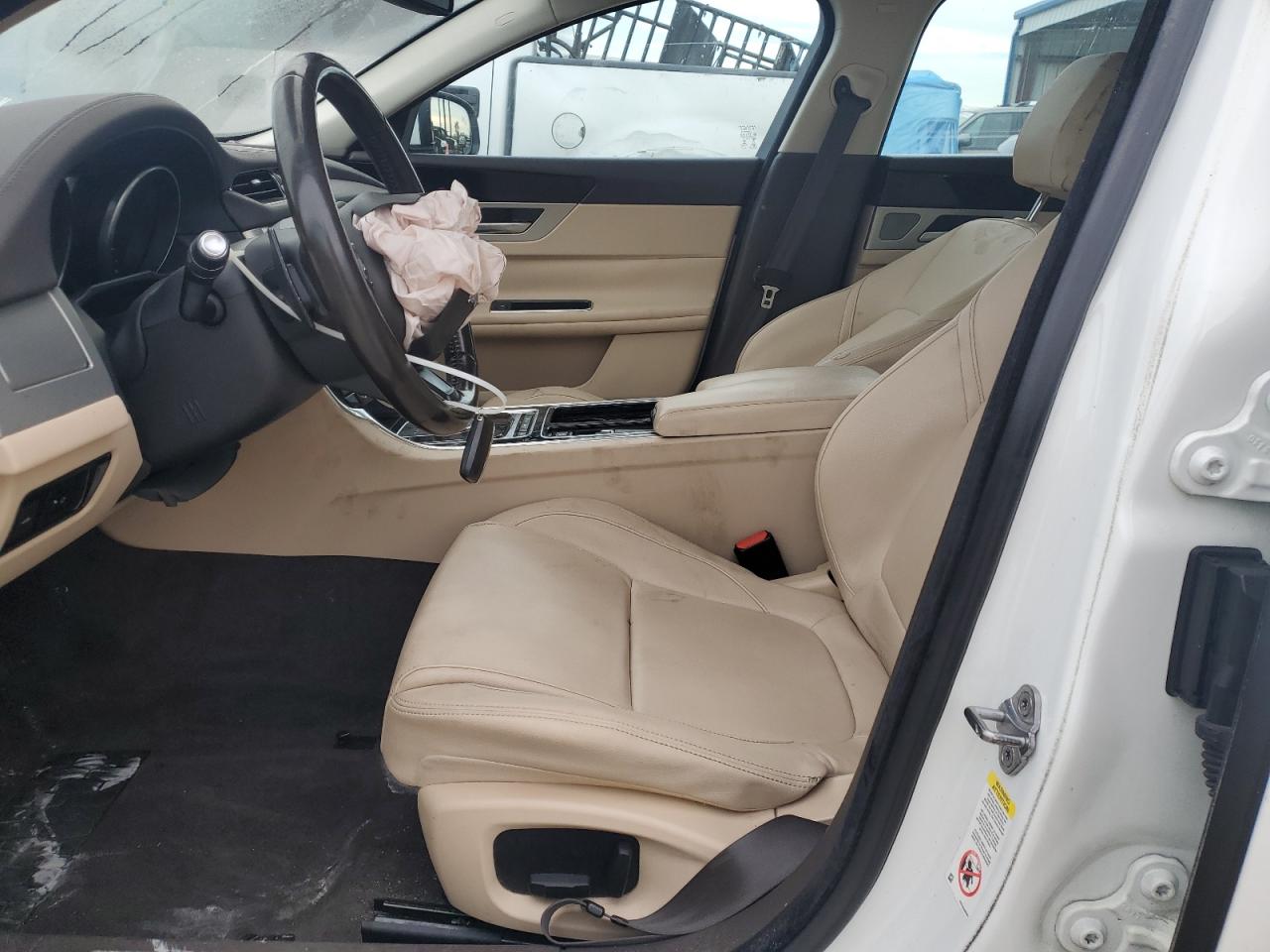 2016 Jaguar Xf Premium VIN: SAJBD4BV3GCY22394 Lot: 80757435