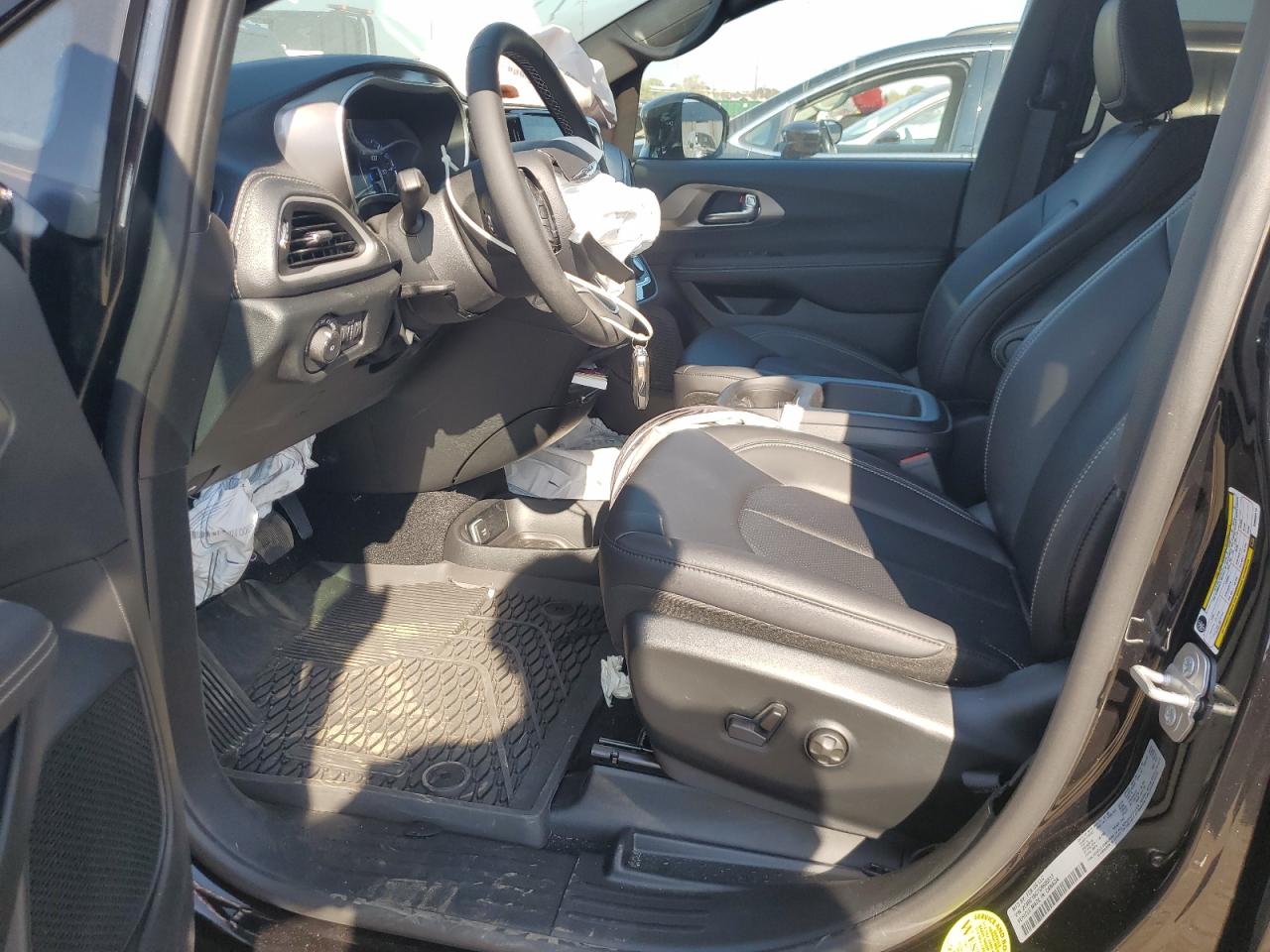 2025 Chrysler Pacifica Select VIN: 2C4RC1BG7SR605513 Lot: 80733125