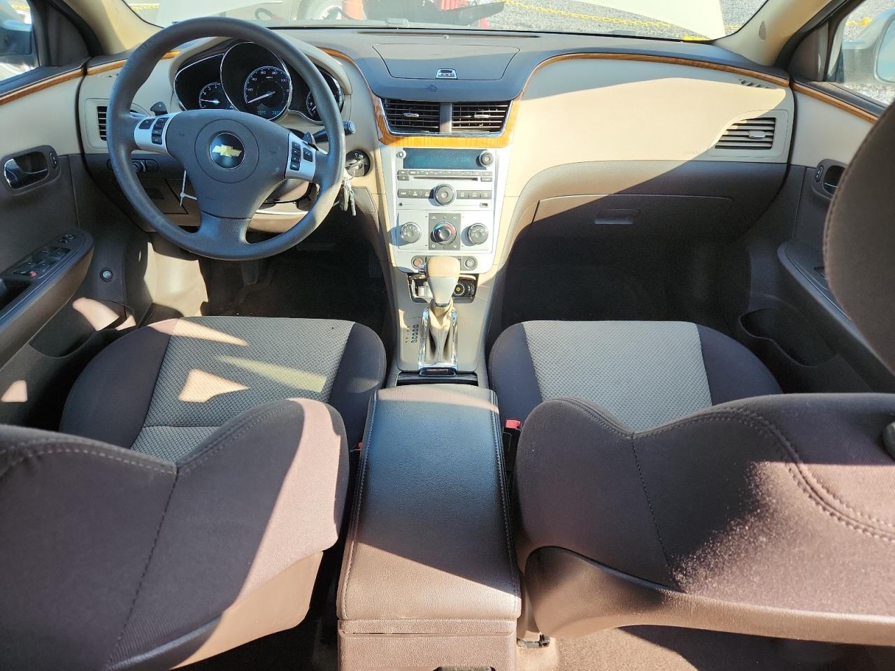 2010 Chevrolet Malibu 1Lt VIN: 1G1ZC5EB7AF299452 Lot: 80518235