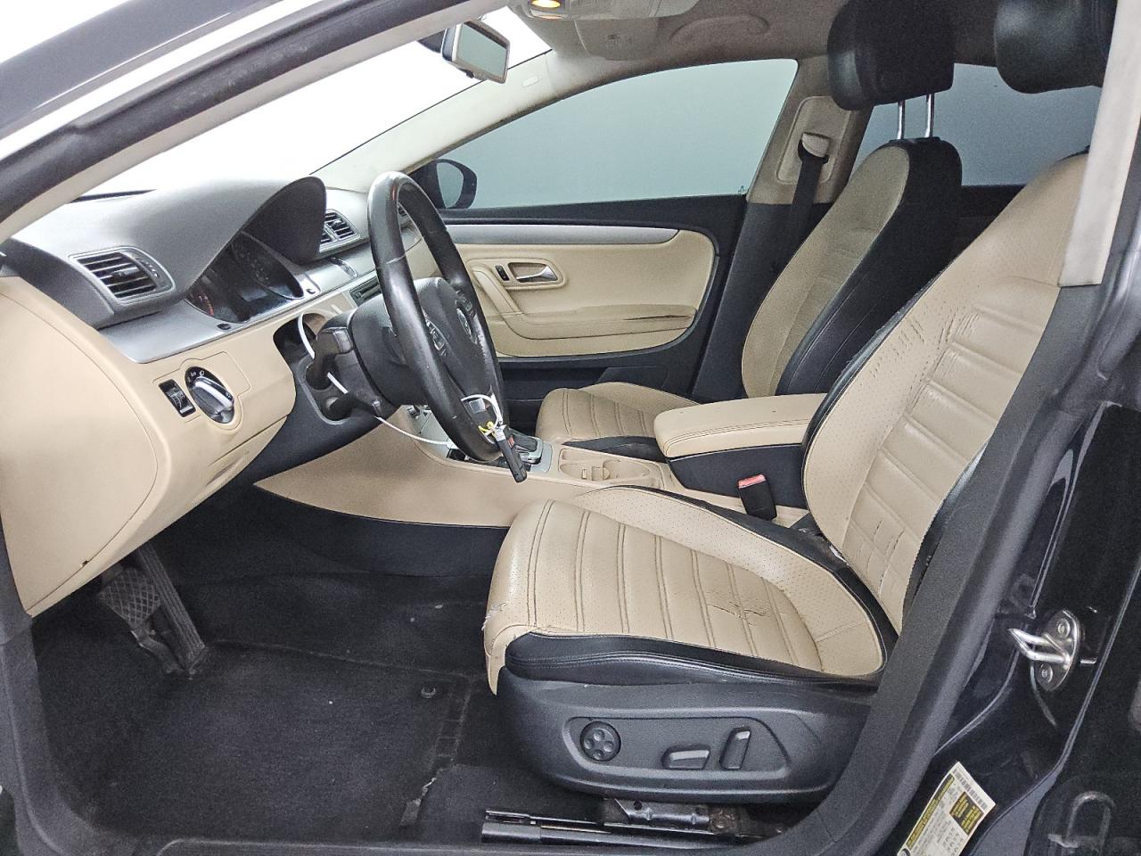 2013 Volkswagen Cc Sport VIN: WVWBP7AN0DE550556 Lot: 66840655