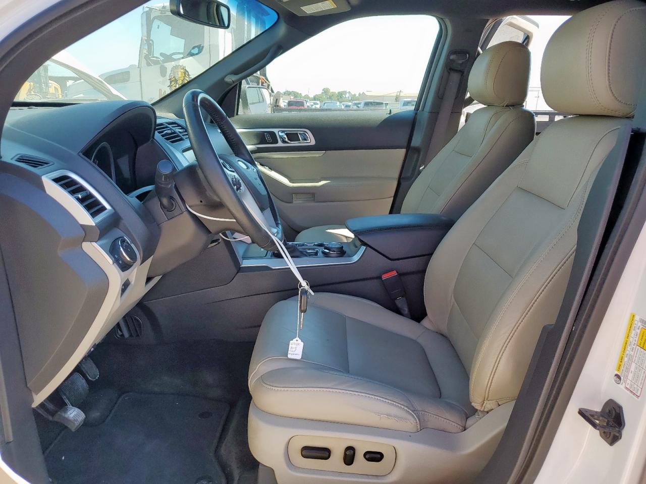 2015 Ford Explorer Xlt VIN: 1FM5K8D89FGA93255 Lot: 84471435