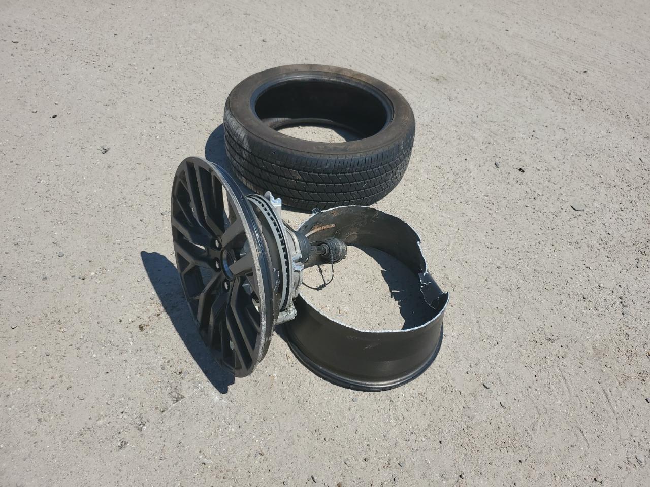 2024 GMC Sierra K1500 Denali VIN: 1GTUUGE8XRZ379448 Lot: 71446505