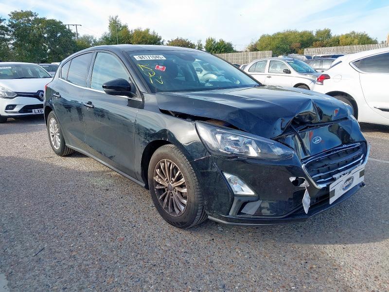 2022 FORD FOCUS TITANIUM AUTO 