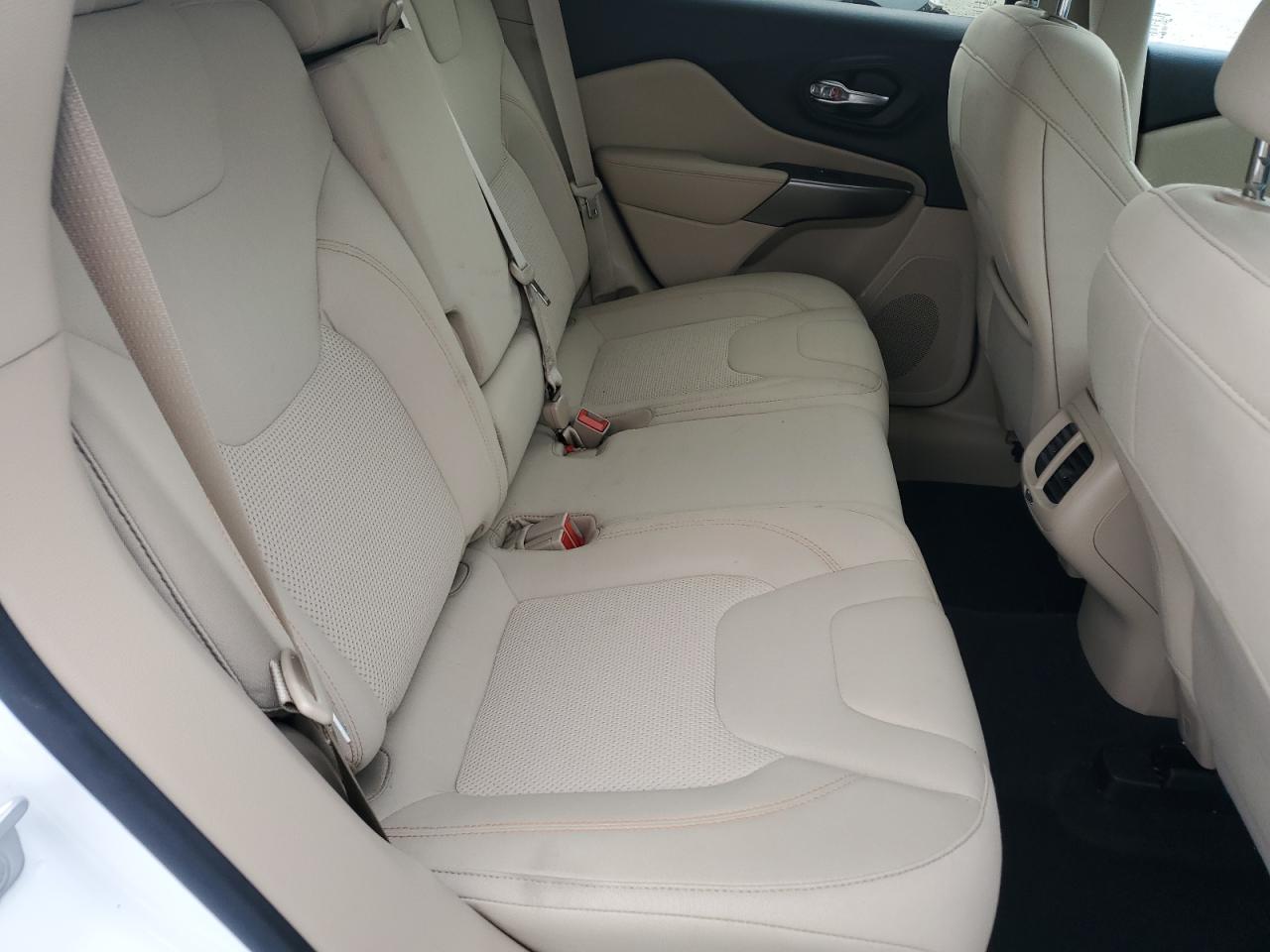 2020 Jeep Cherokee Latitude VIN: 1C4PJLCB1LD628432 Lot: 83799105