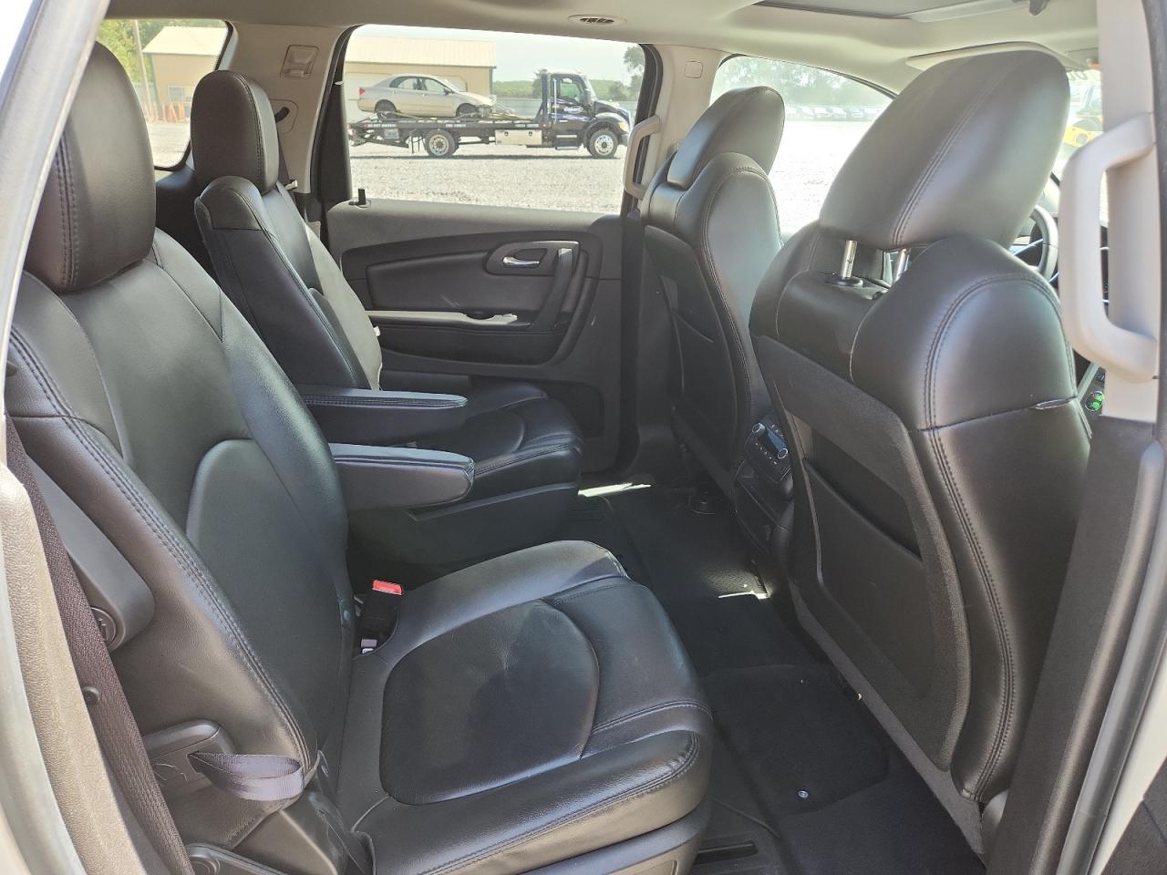 2011 Chevrolet Traverse Lt VIN: 1GNKRJEDXBJ253041 Lot: 80211975