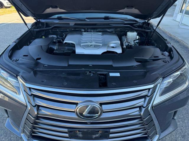 2016 LEXUS LX 570  