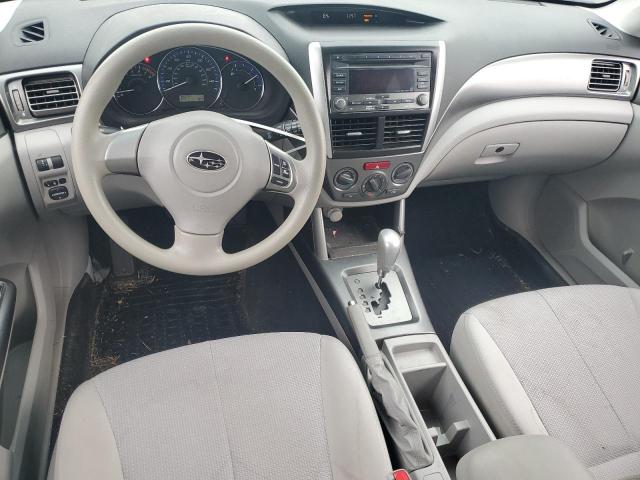  SUBARU FORESTER 2012 Biały