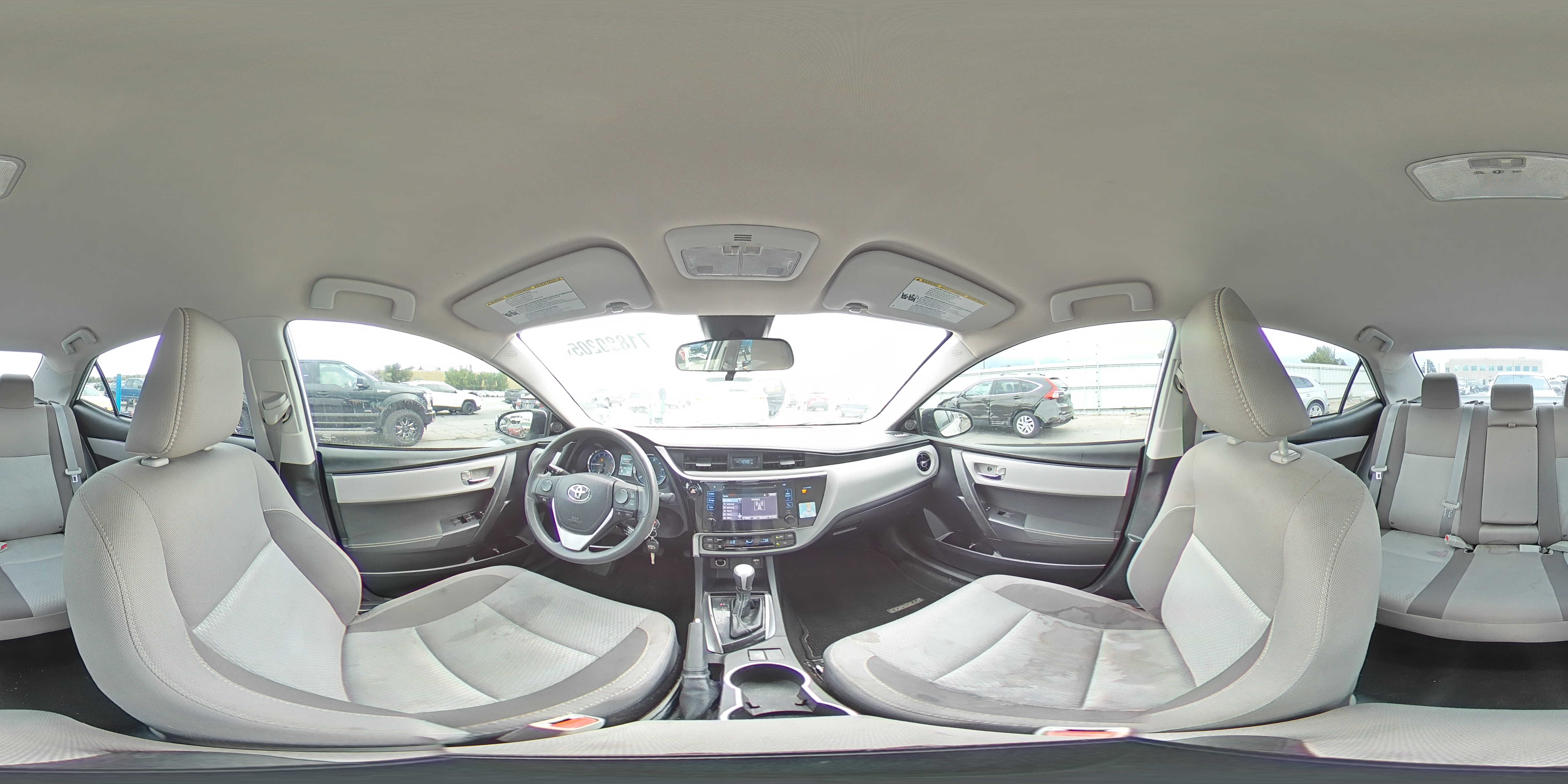 2018 Toyota Corolla L VIN: 2T1BURHE8JC042182 Lot: 71880205