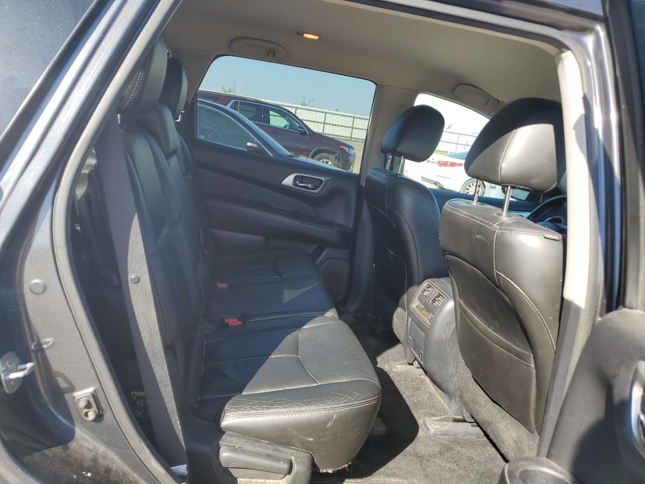 2014 Nissan Pathfinder S VIN: 5N1AR2MM6EC646728 Lot: 84760075