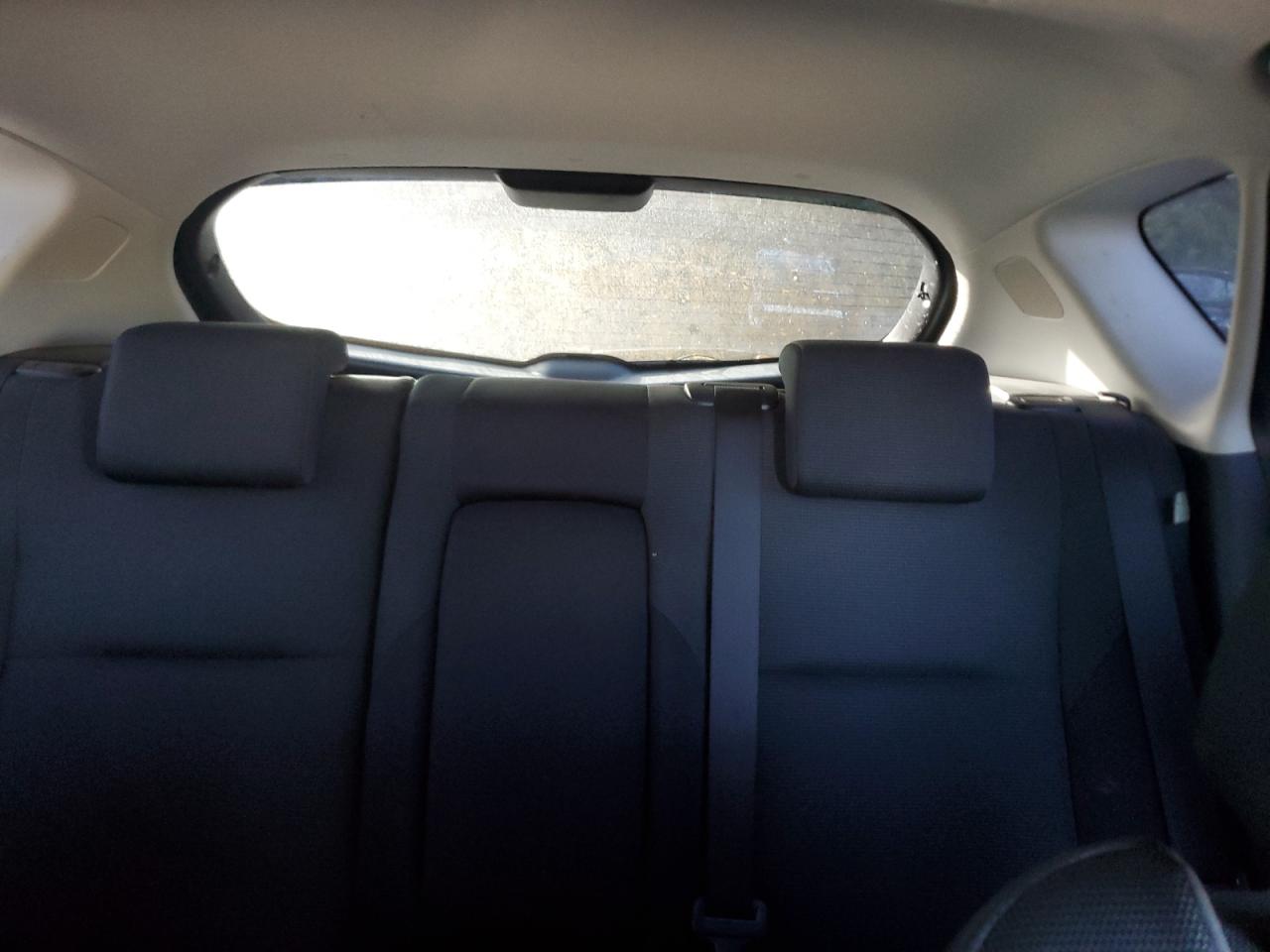 2010 Mazda 3 S VIN: JM1BL1H63A1137685 Lot: 80876005