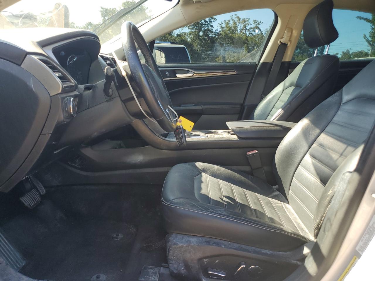 2017 Ford Fusion Se VIN: 3FA6P0HD3HR337261 Lot: 71035145