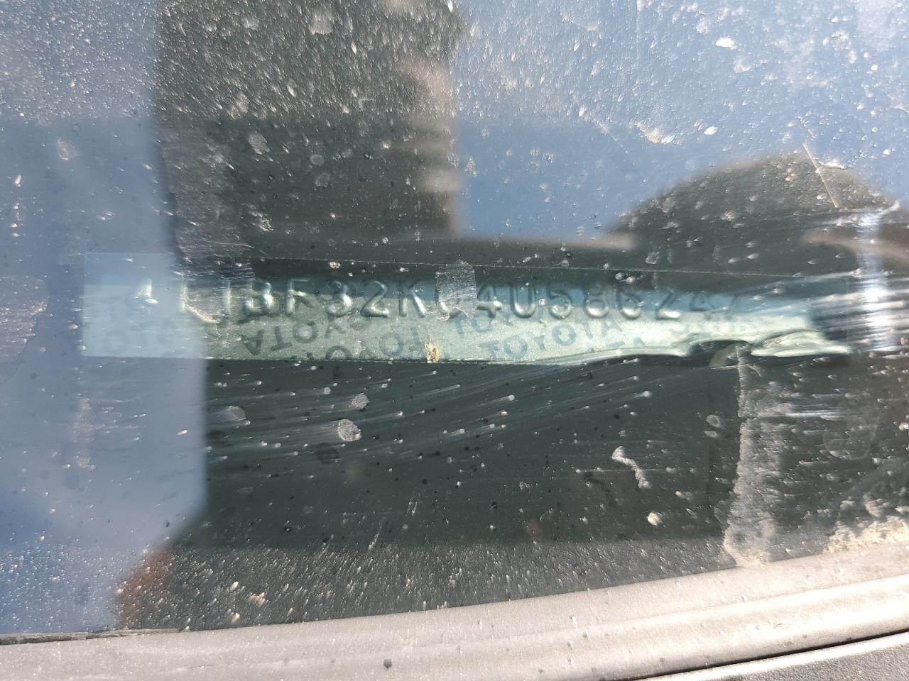 2004 Toyota Camry Le VIN: 4T1BF32K04U586247 Lot: 71740095