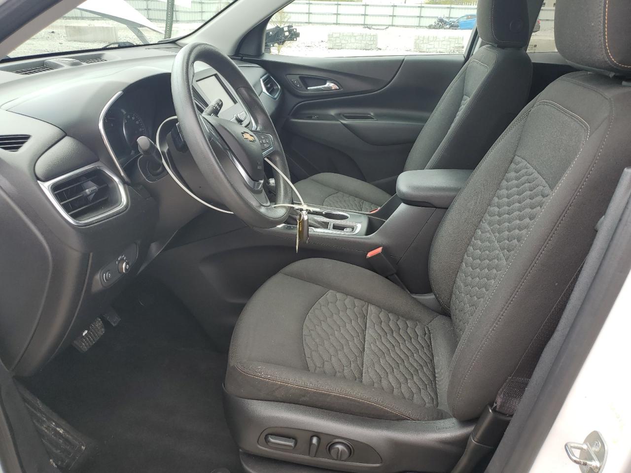 2019 Chevrolet Equinox Lt VIN: 3GNAXUEV1KL170375 Lot: 81666575