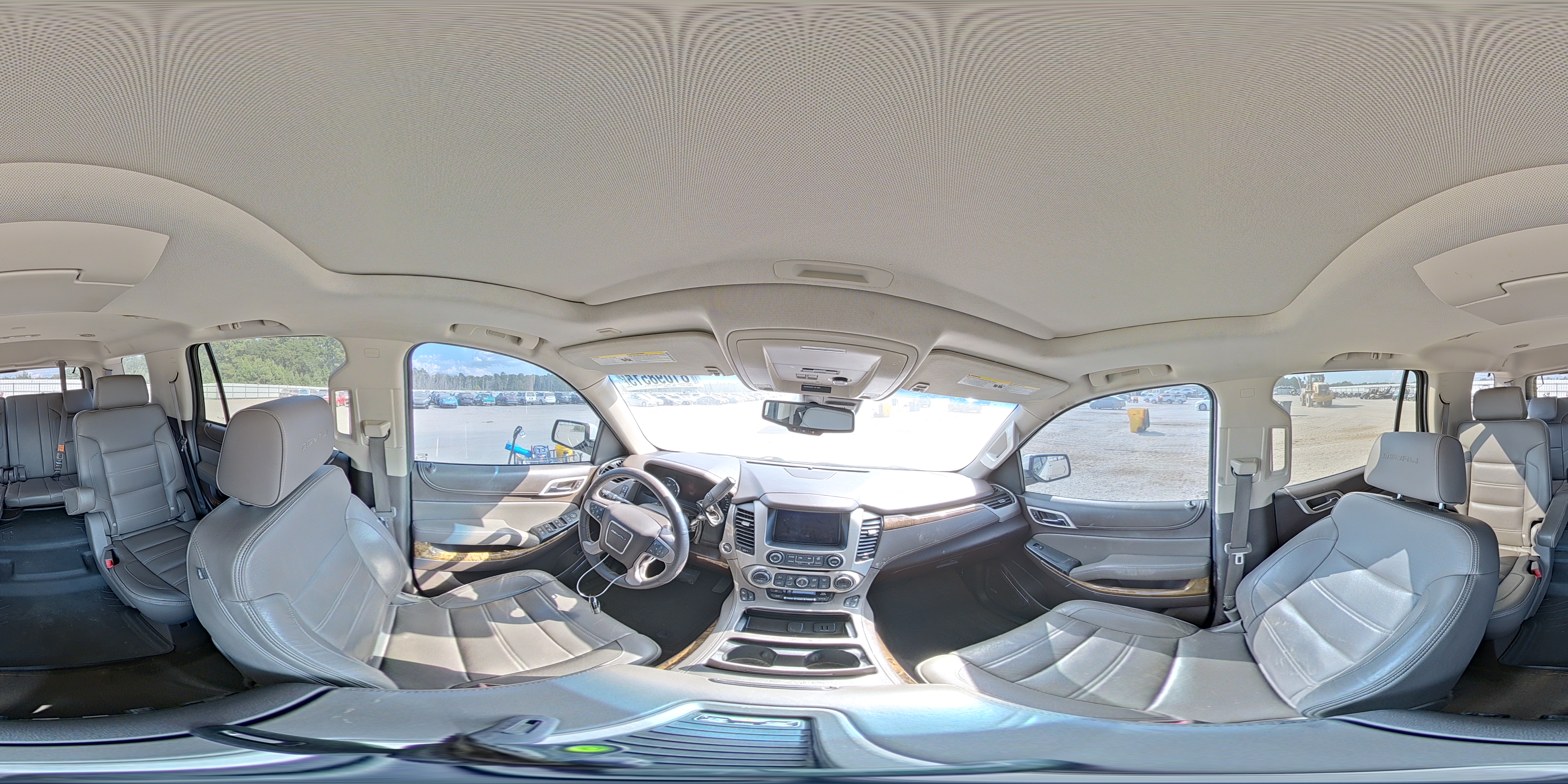 2015 GMC Yukon Denali VIN: 1GKS1CKJ3FR742415 Lot: 81098515