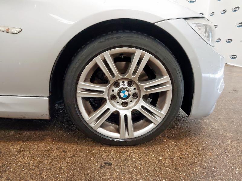 2011 BMW 318D M SPORT 