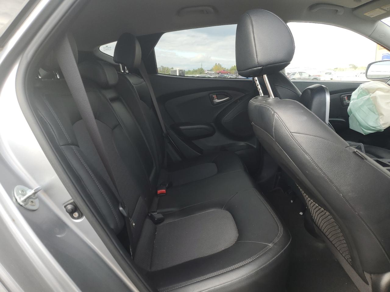 2011 Hyundai Tucson Gls VIN: KM8JUCAC5BU226772 Lot: 83762815