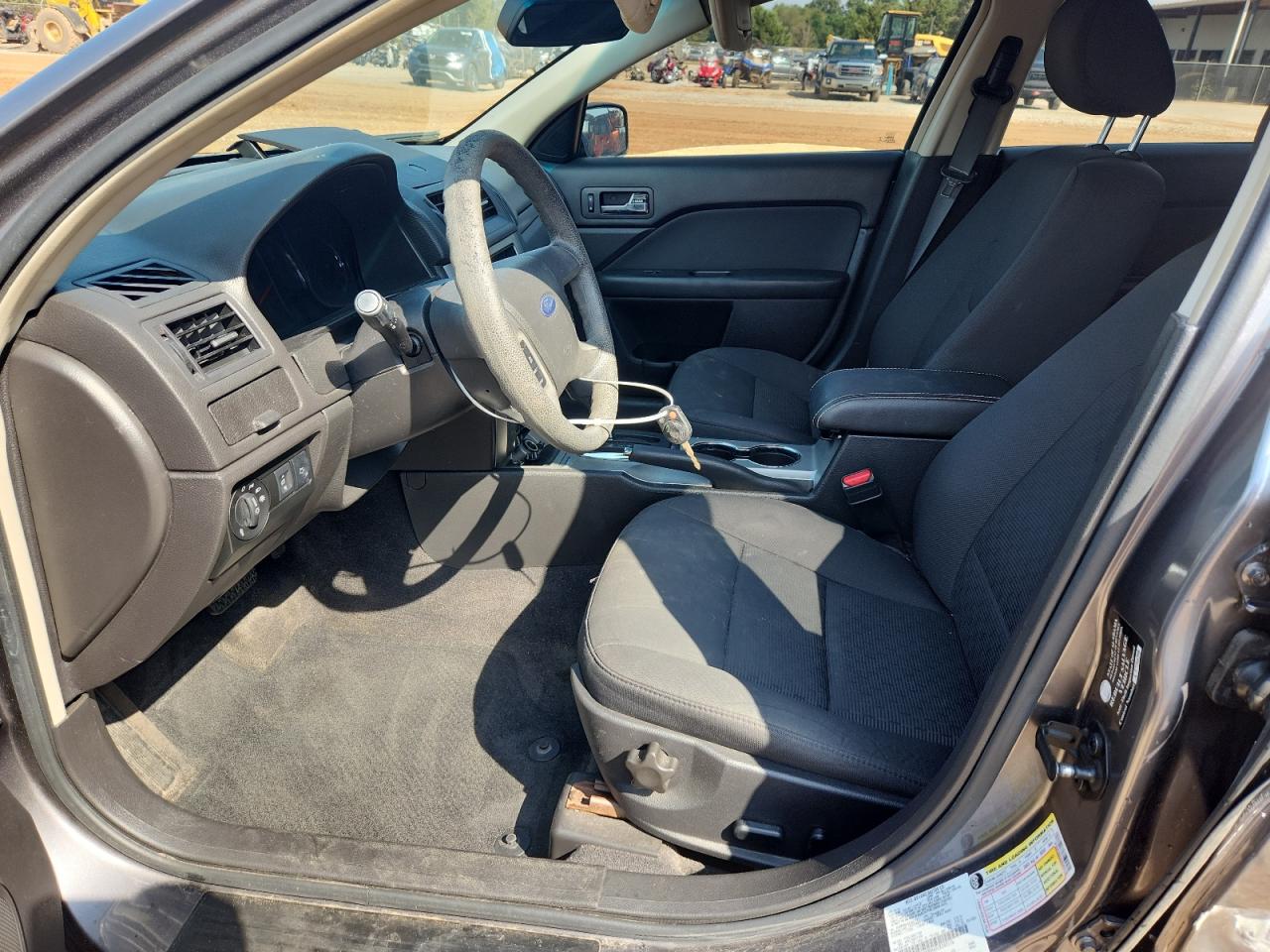 2012 Ford Fusion Se VIN: 3FAHP0HA2CR242116 Lot: 82159475