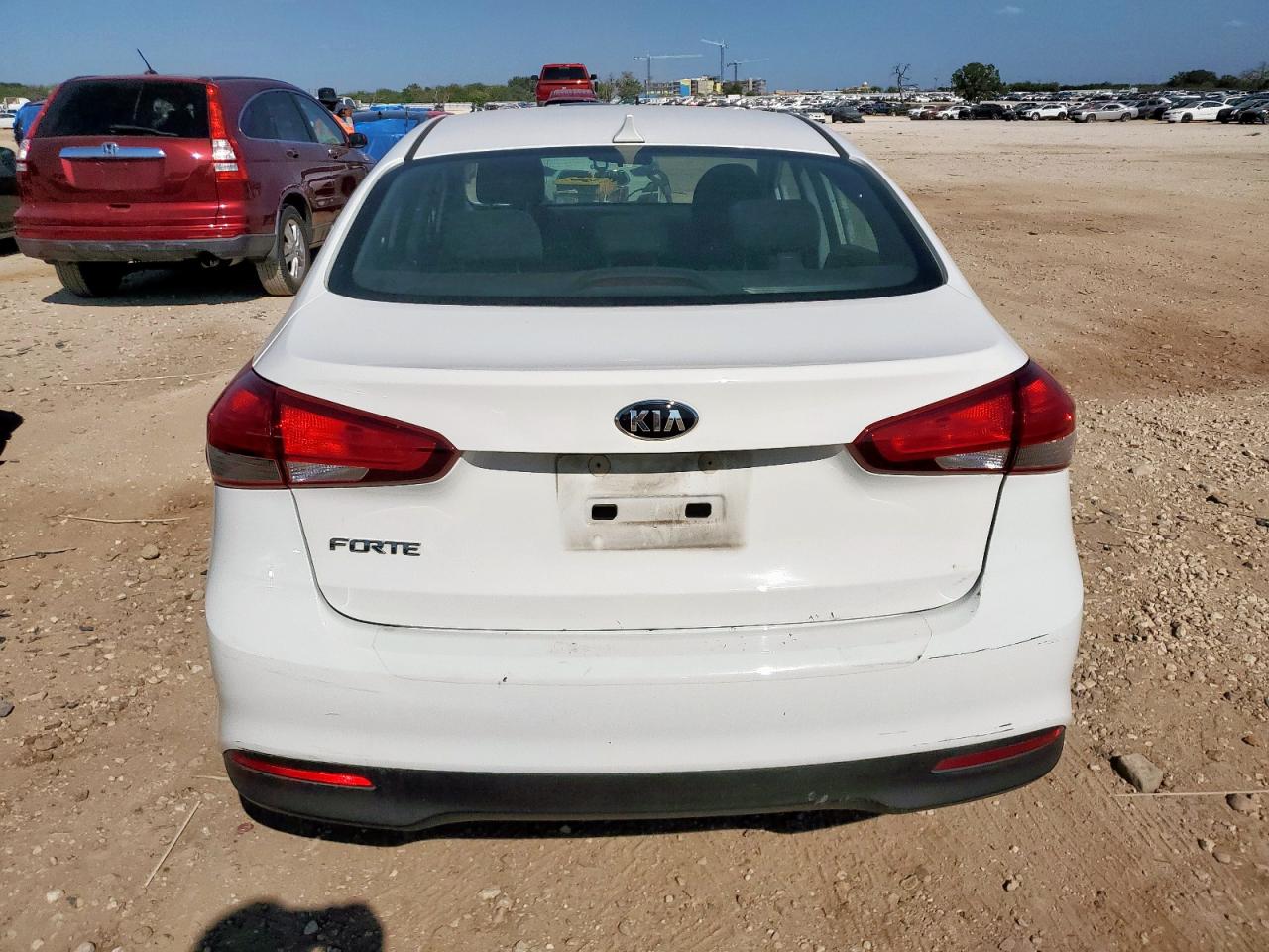 2018 Kia Forte Lx VIN: 3KPFK4A75JE254304 Lot: 80804755