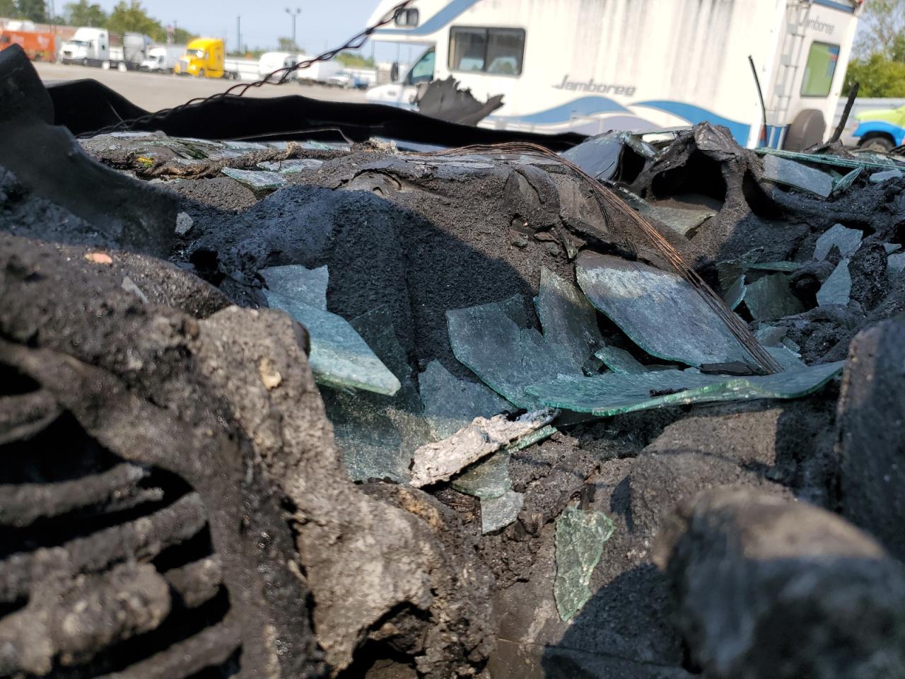 2022 Ford F550 Super Duty VIN: 1FDUF5GT0NEE52579 Lot: 70858035