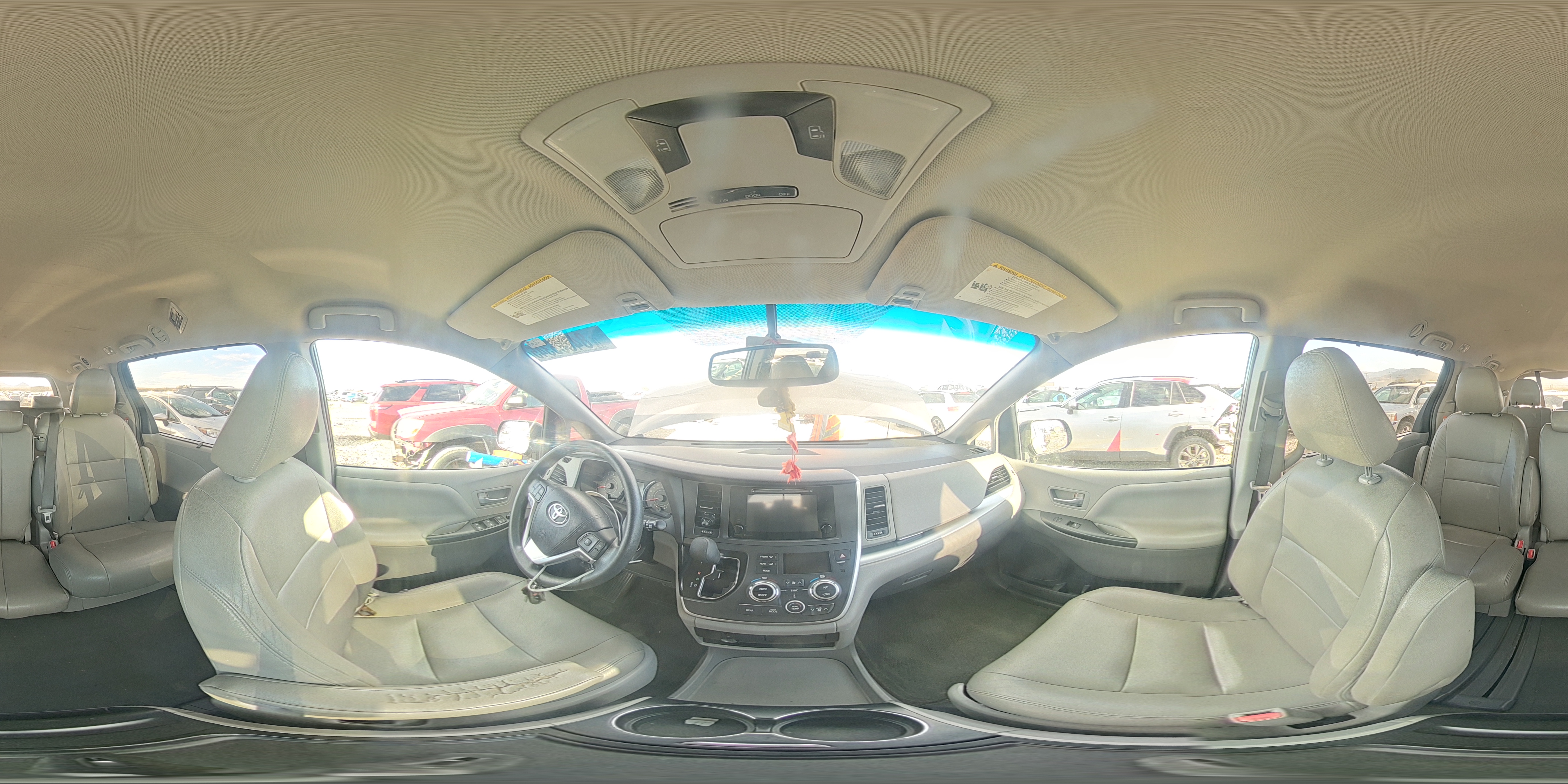 2015 Toyota Sienna Le VIN: 5TDKK3DC8FS611280 Lot: 84606345