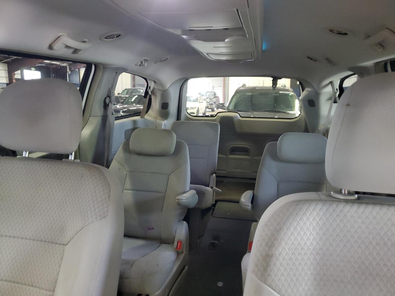 2010 Dodge Grand Caravan Crew VIN: 2D4RN6DX1AR390412 Lot: 81151555