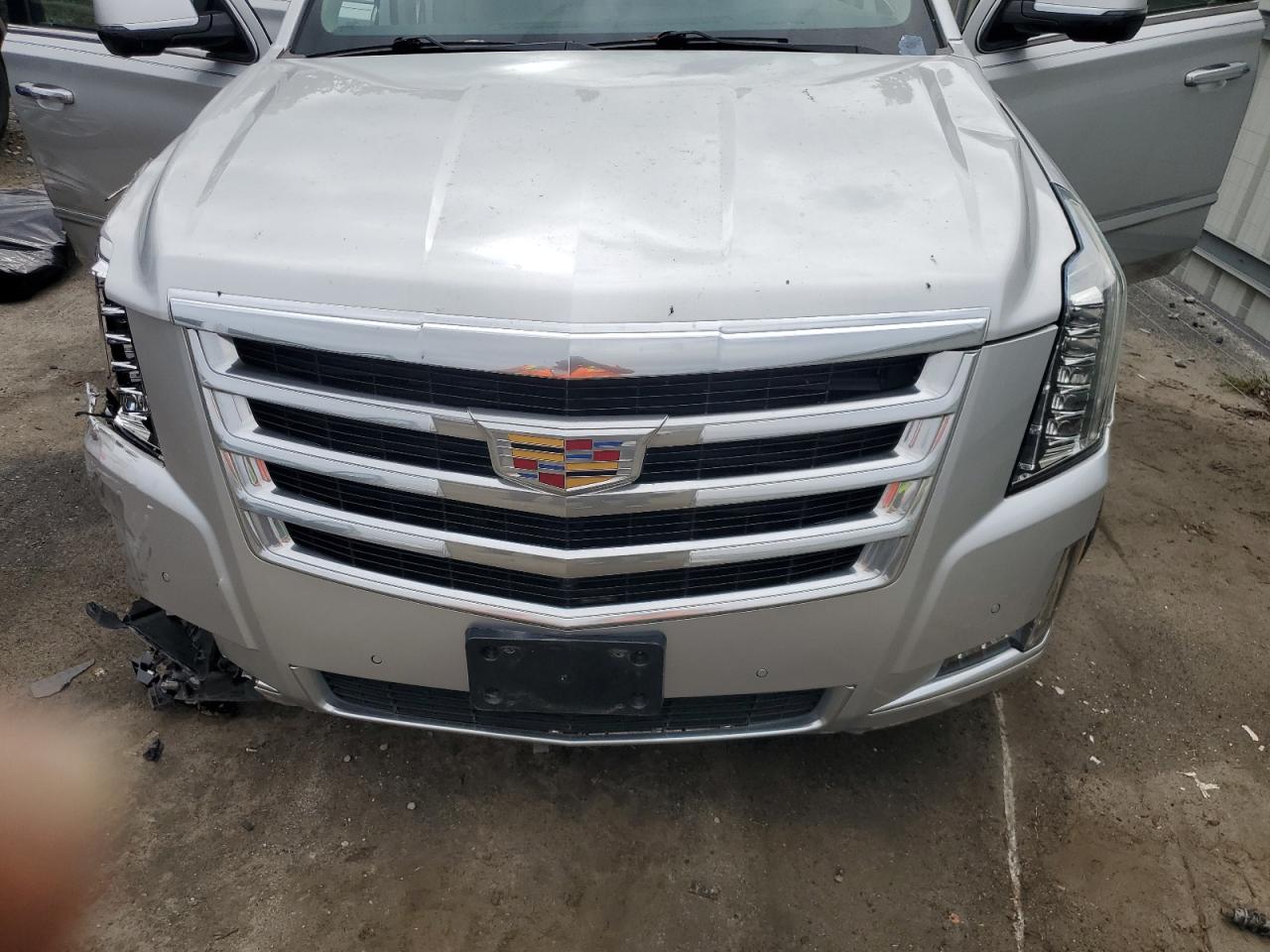 2019 Cadillac Escalade Esv Luxury VIN: 1GYS3HKJ0KR338625 Lot: 84415875