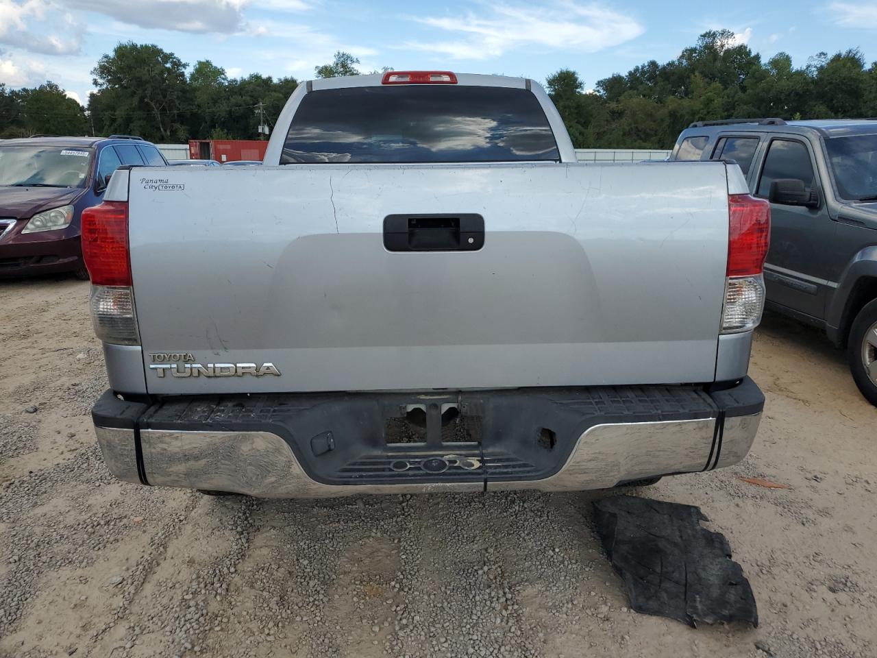 2011 Toyota Tundra Double Cab Sr5 VIN: 5TFRU5F16BX025827 Lot: 81913925