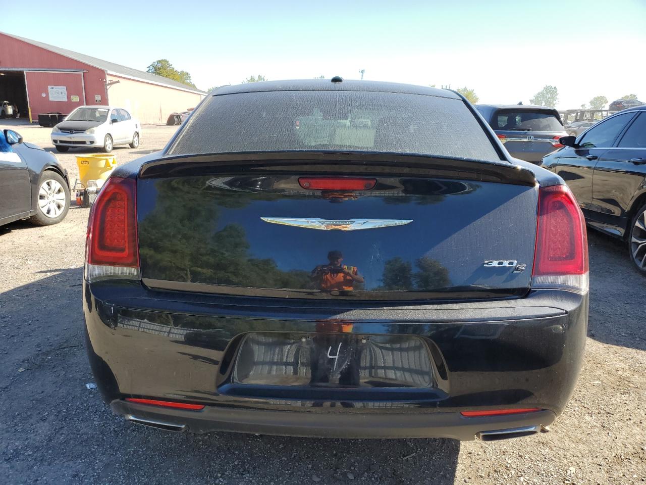 2017 Chrysler 300 S VIN: 2C3CCABG9HH607577 Lot: 84176035