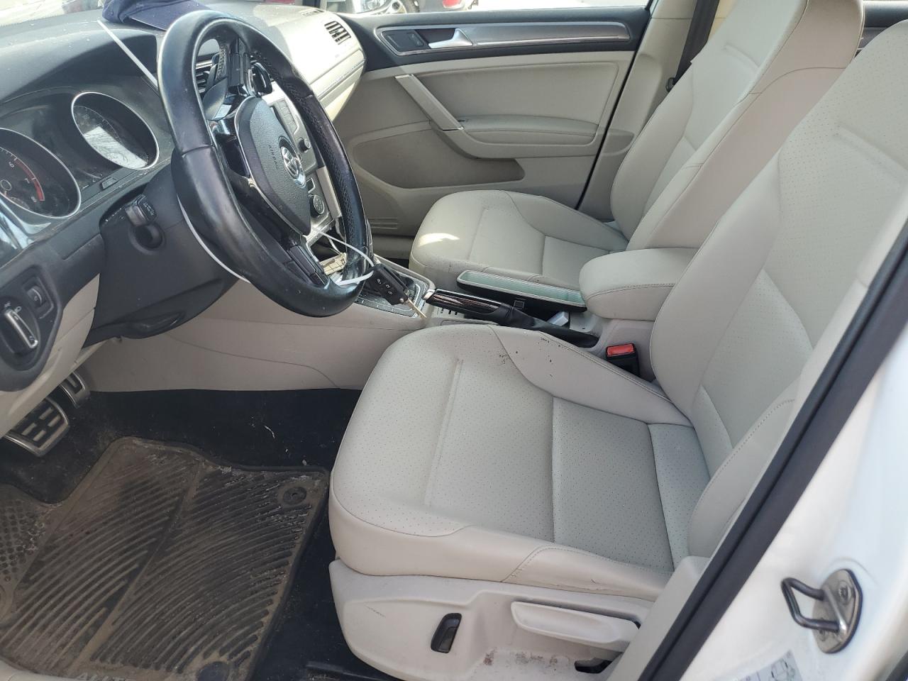 2017 Volkswagen Golf Alltrack S VIN: 3VWH17AU8HM513626 Lot: 82039545