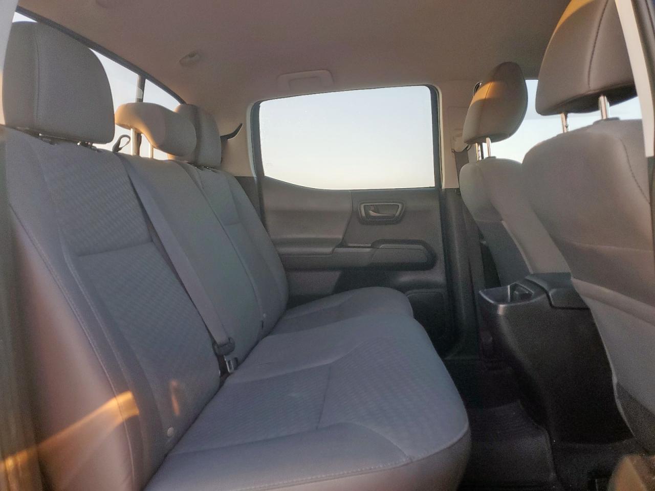 2022 Toyota Tacoma Double Cab VIN: 3TYAX5GN8NT060518 Lot: 80167975