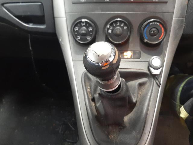 2008 TOYOTA AURIS 
