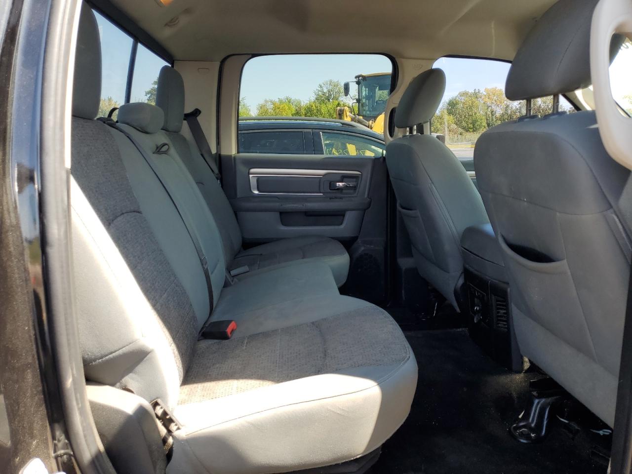 2017 Ram 1500 Slt VIN: 3C6RR7LT9HG746764 Lot: 70769095