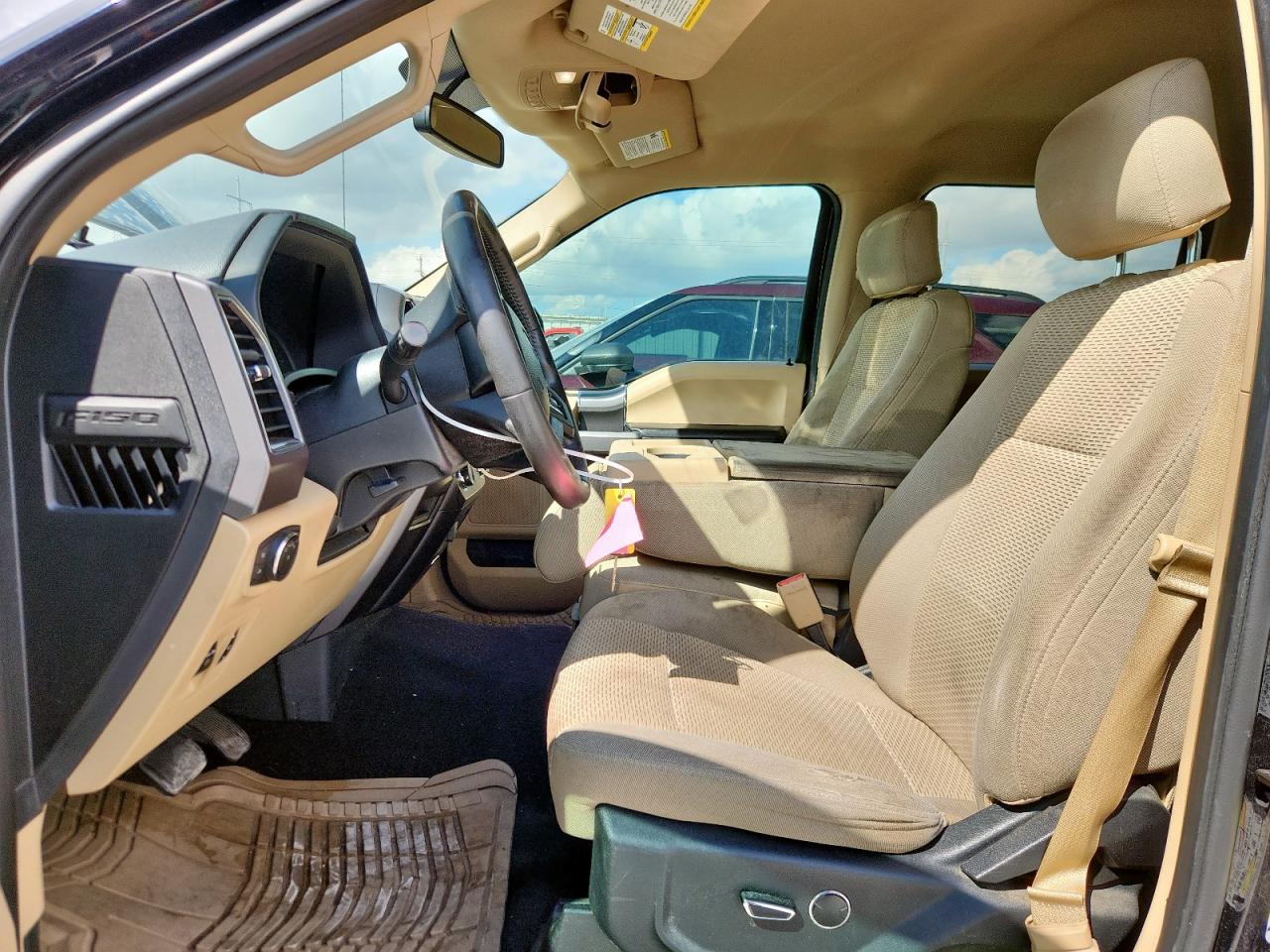 2017 Ford F150 Supercrew VIN: 1FTEW1CP2HKC97209 Lot: 83773945