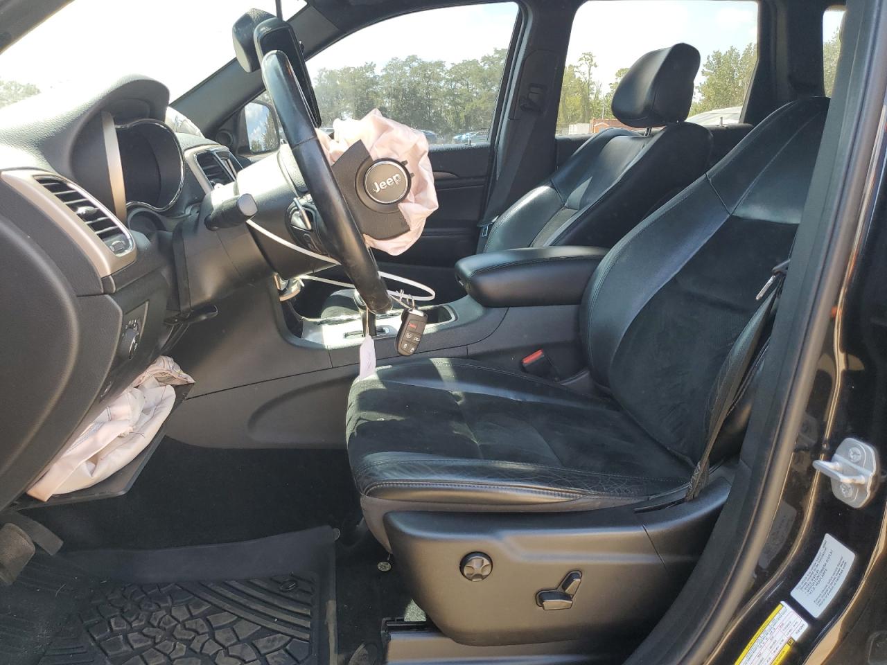 2015 Jeep Grand Cherokee Laredo VIN: 1C4RJFAG7FC812390 Lot: 71144625