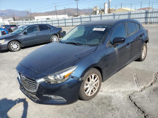 MAZDA 3 2017 Синий
