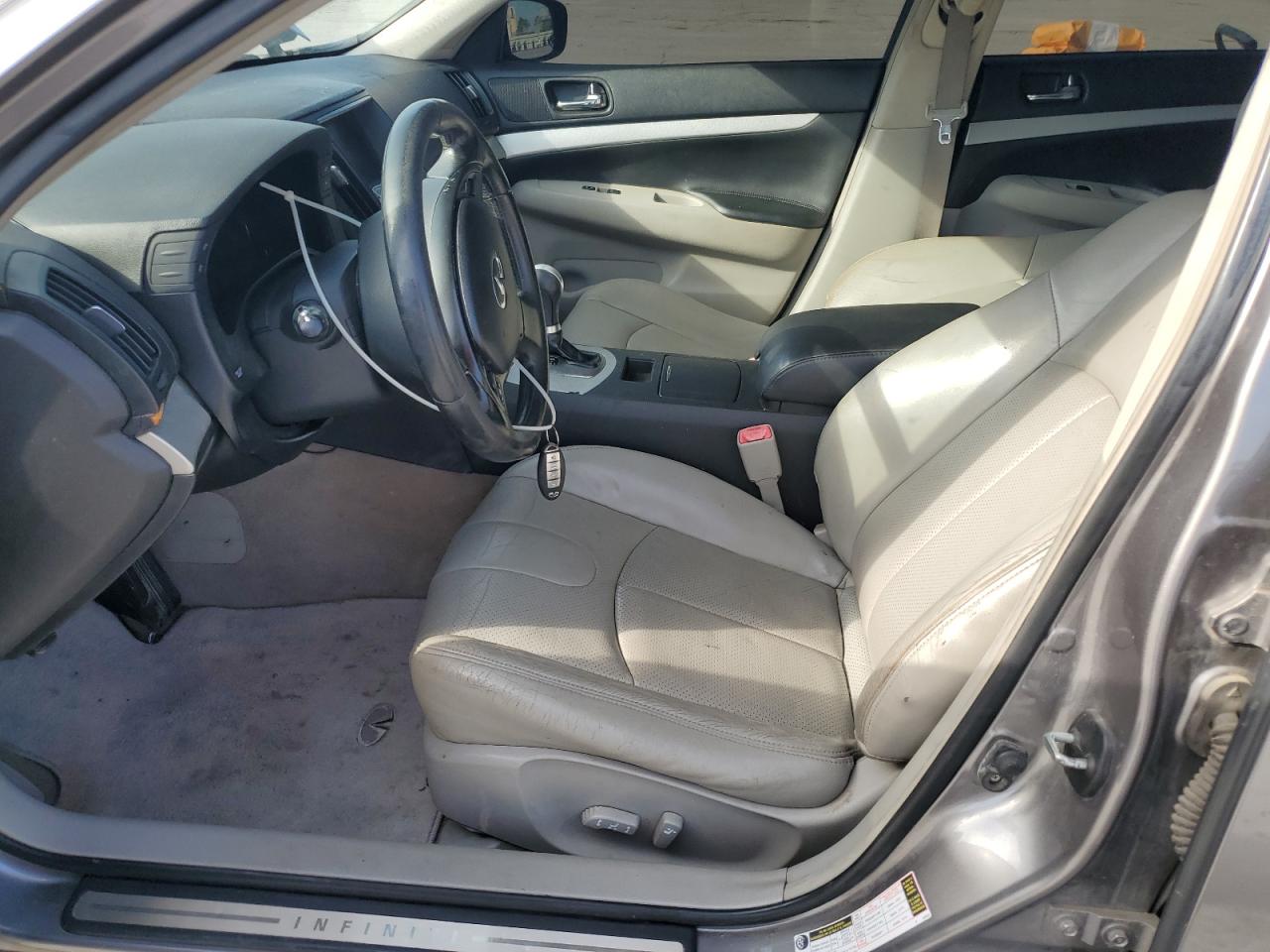 2009 Infiniti G37 Base VIN: JNKCV61EX9M012530 Lot: 81902805