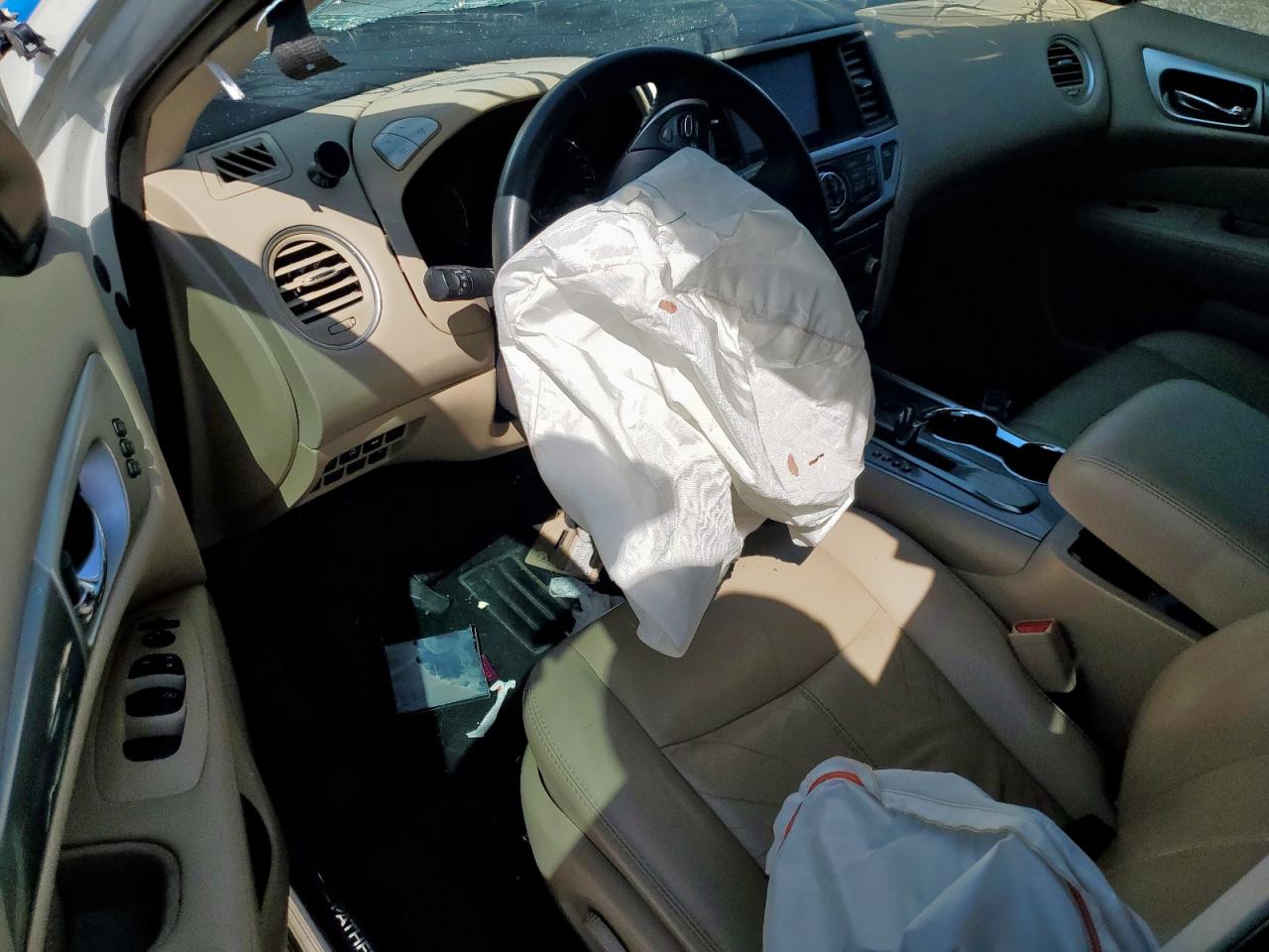 2018 Nissan Pathfinder S VIN: 5N1DR2MN4JC619754 Lot: 84587625