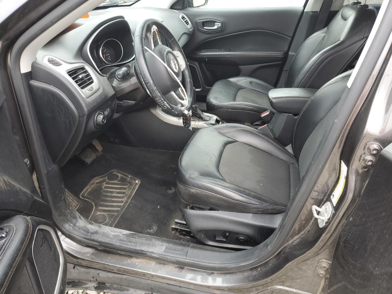 2018 Jeep Compass Latitude VIN: 3C4NJDBB3JT168180 Lot: 70497715