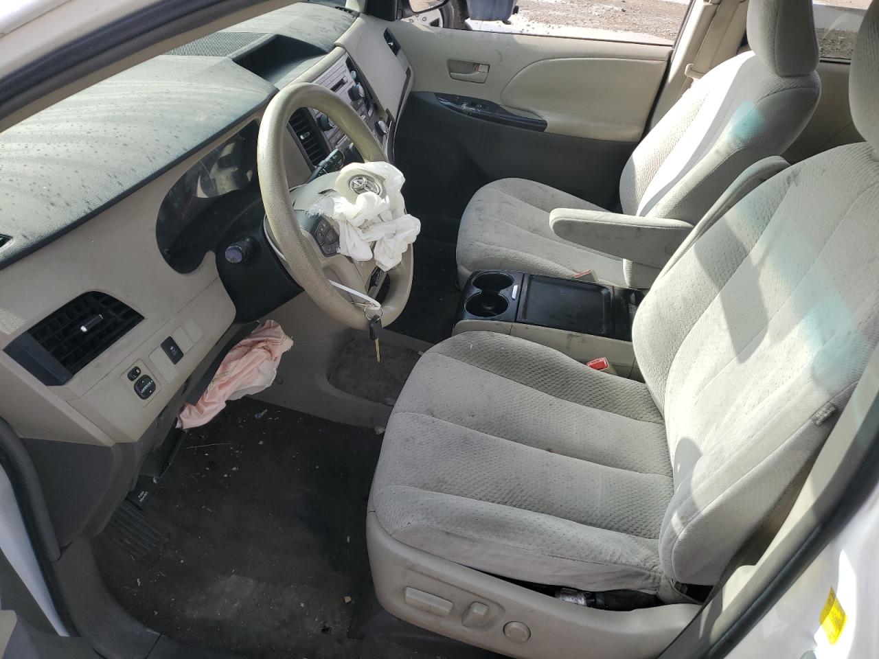 2011 Toyota Sienna Le VIN: 5TDKK3DC3BS136714 Lot: 80822825