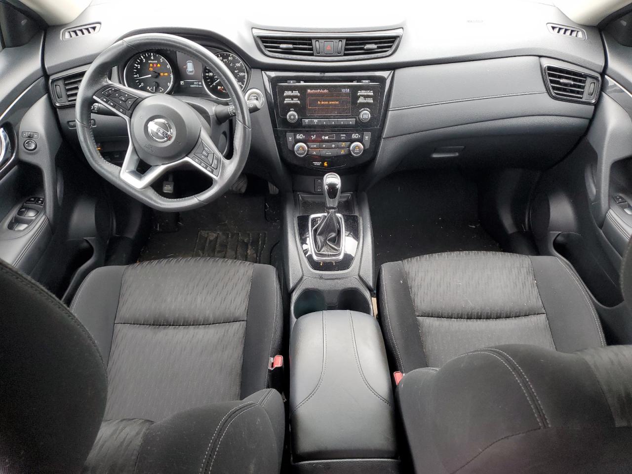 2017 Nissan Rogue S VIN: KNMAT2MV4HP558112 Lot: 81829855