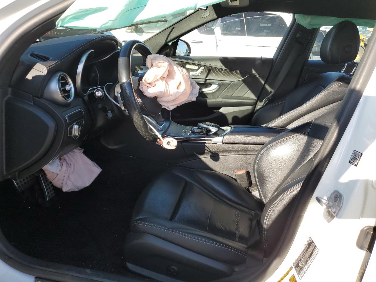 2016 Mercedes-Benz C 300 VIN: 55SWF4JB8GU118811 Lot: 81837575