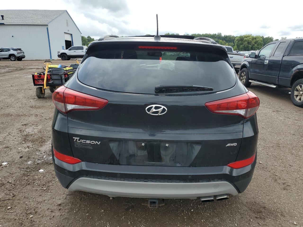 2017 Hyundai Tucson Limited VIN: KM8J3CA29HU581124 Lot: 71678465