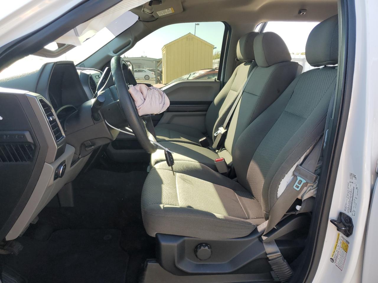 2017 Ford F150 Supercrew VIN: 1FTEW1CG2HKC92396 Lot: 81133455