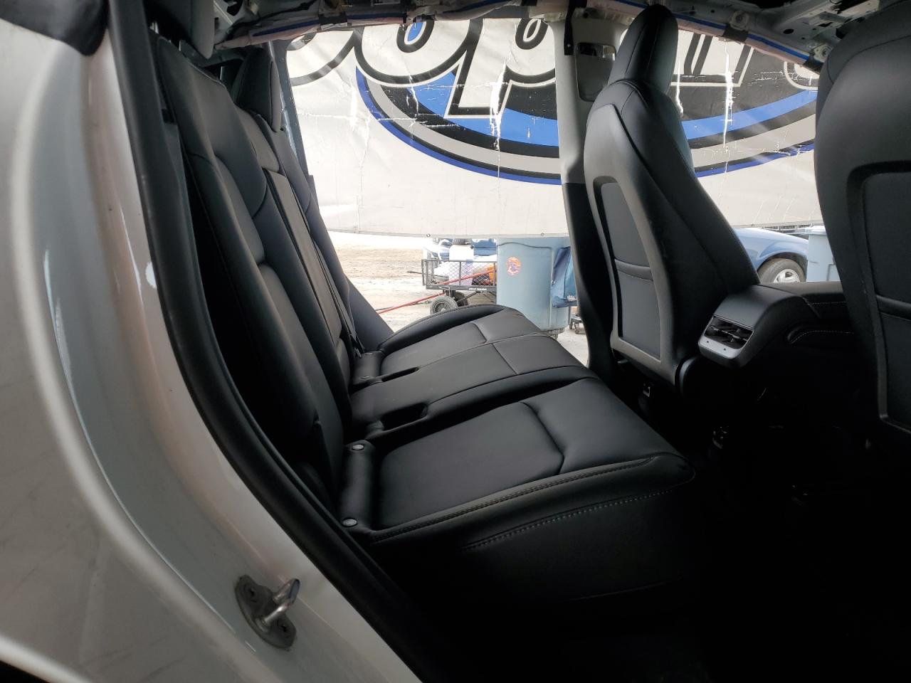 2022 Tesla Model Y VIN: 7SAYGDEF0NF487098 Lot: 80744715