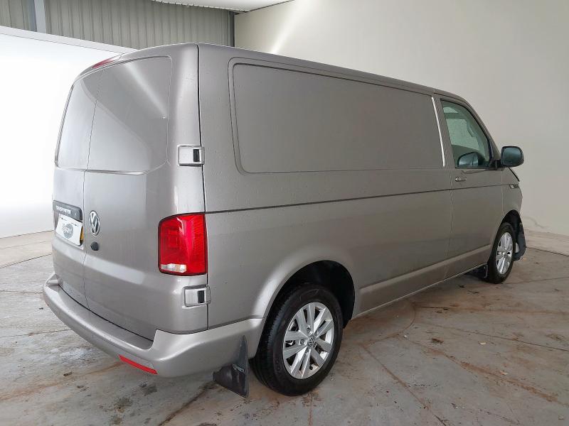 2023 VOLKSWAGEN TRANSPORTER T28 HIGHLINE 