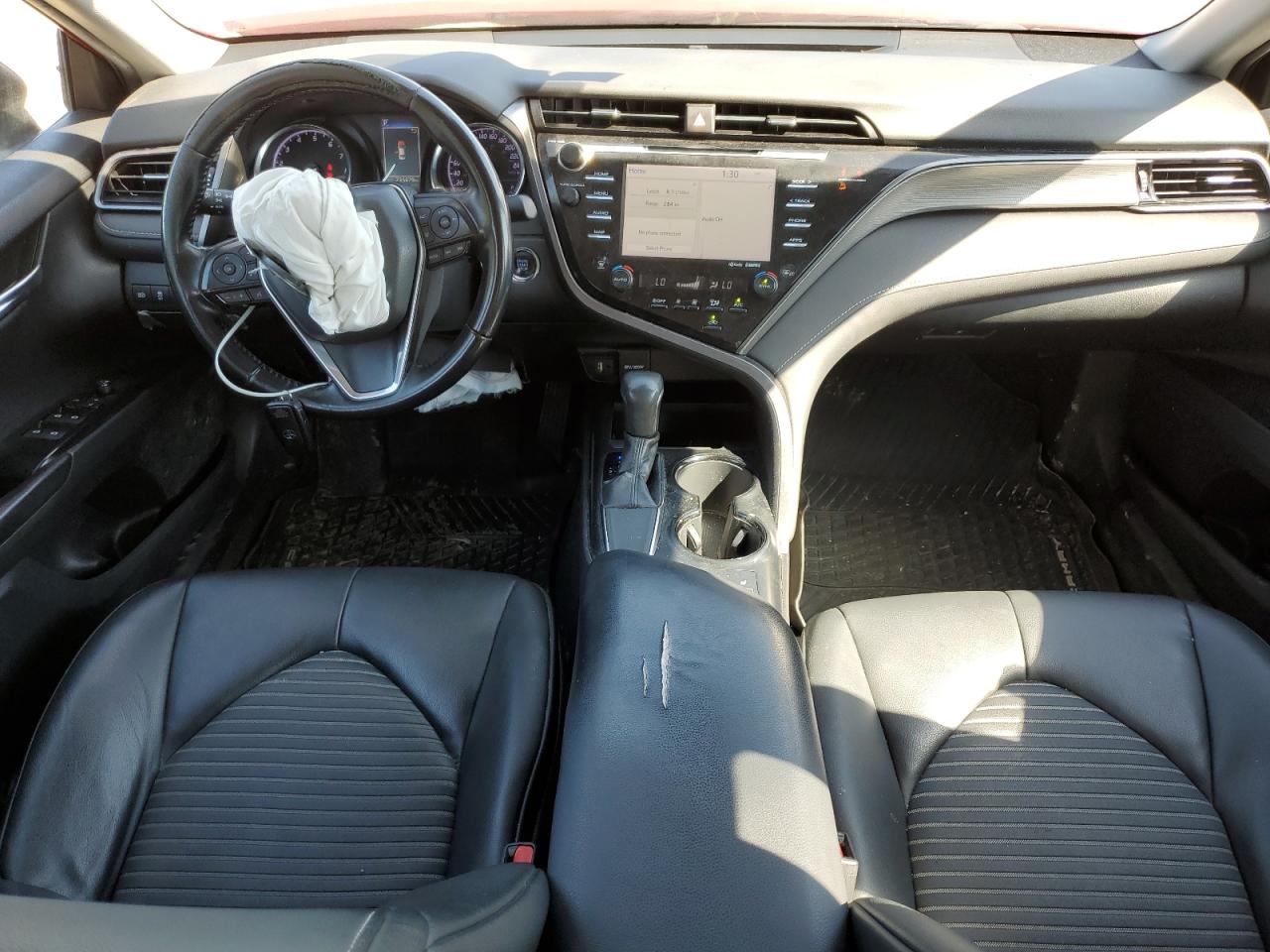 2019 Toyota Camry L VIN: 4T1B11HK5KU242145 Lot: 84463805